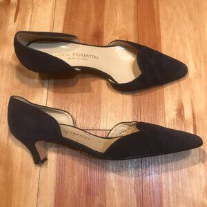 Silvia Fiorentina Suede Leather Kitten Heel Pumps With Scallop Detail size 7